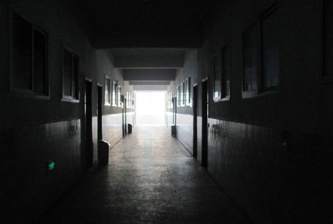 亲身经历，学校异事