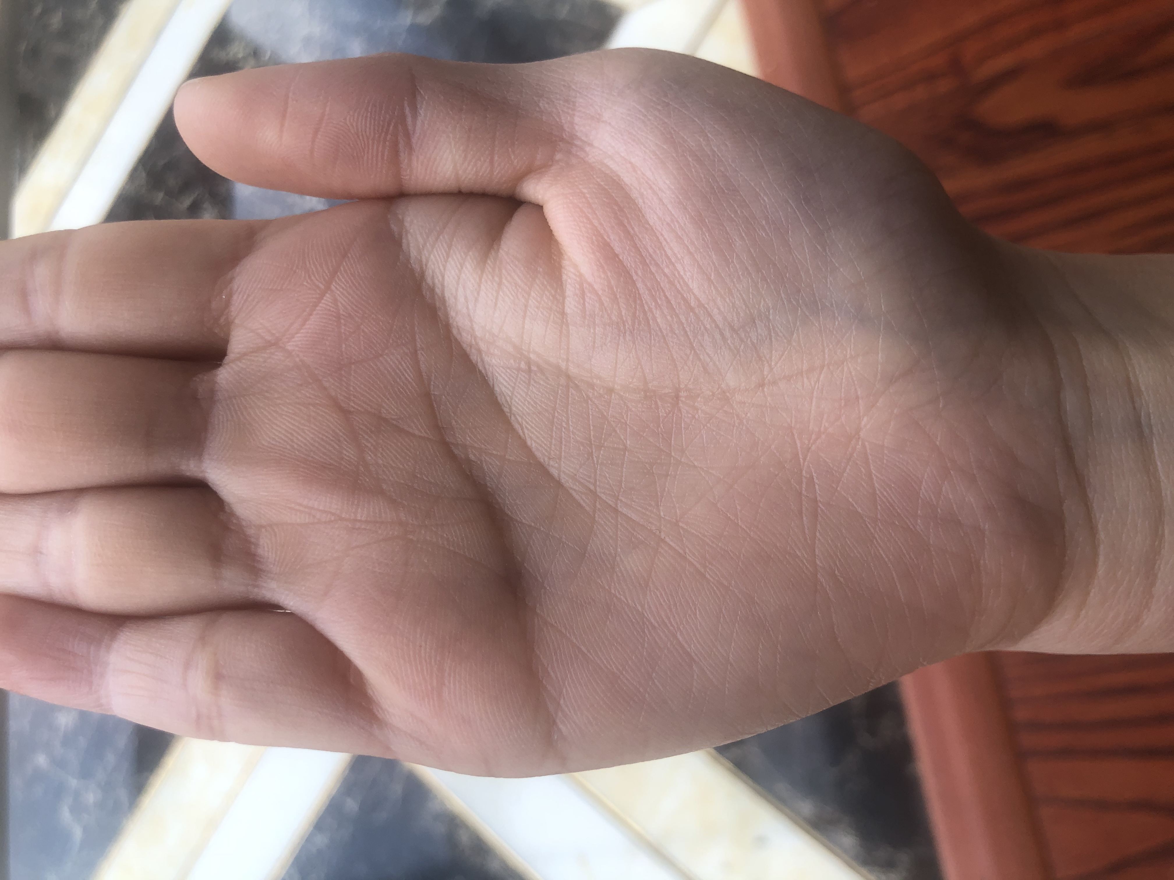 🈶️真正的大师吗？能看手相那种急急急