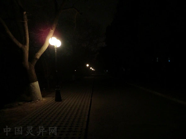 小时候农历7月14的时候遇到的灵异事件：饿鬼拉摩托车