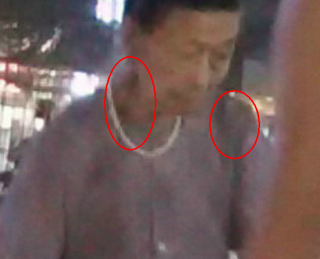 请看红圈内的东西